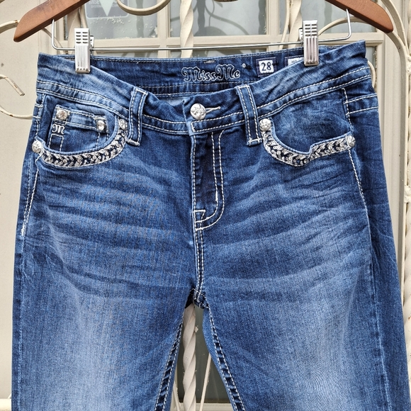 Miss Me Easy Straight Embellished Mid-Rise Blue Jeans Women Size 28 - Picture 4 of 16